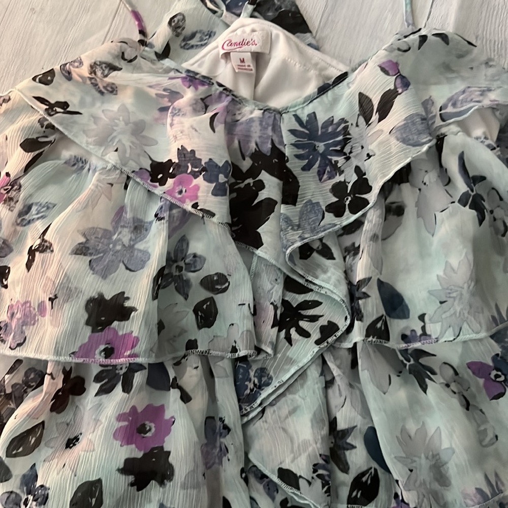 Beautiful Candies Ruffle Top! - Picture 4 of 5